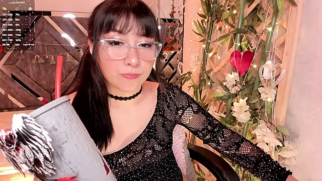 Snapshot of Nanachi_Cook chatting on April 14, 2026, 8:58 pm Nanachi Cook online show from April 14, 2026, 8:58 pm