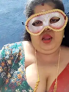 Snapshot of tamilthanushri chatting on February 6, 2026, 7:48 am tamilthanushri online show from February 6, 2026, 7:48 am