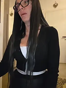 Snapshot of cicciolina chatting on February 4, 2026, 12:55 pm cicciolina online show from February 4, 2026, 12:55 pm