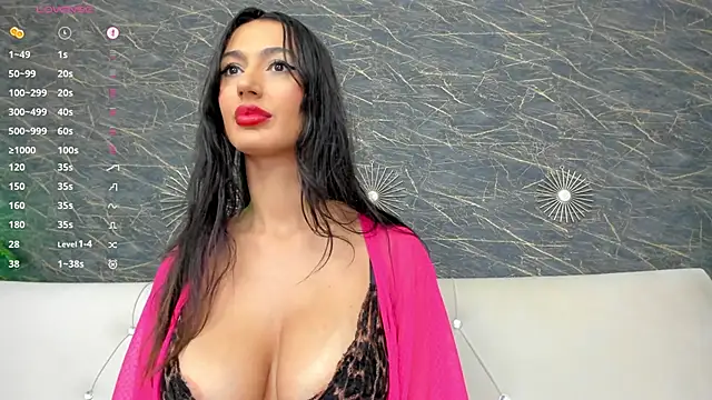 moona ray online show from November 8, 2025, 8:23 pm