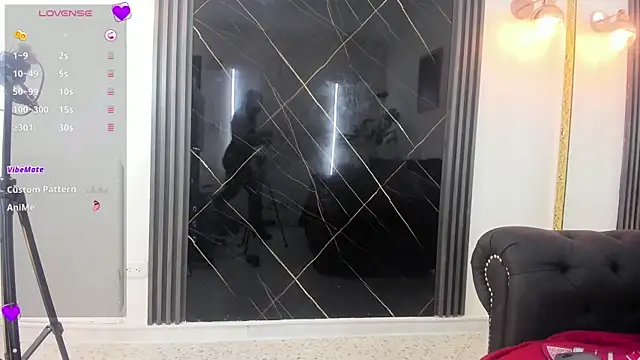 VickyJohnson1 online show from March 3, 2026, 8:38 pm