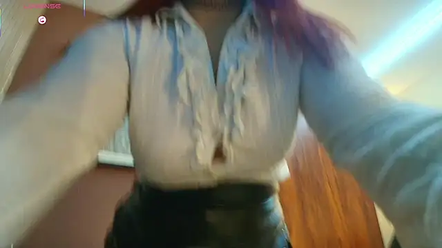Snapshot of VickyJohnson1 chatting on February 18, 2025, 8:58 pm VickyJohnson1 online show from February 18, 2025, 8:58 pm