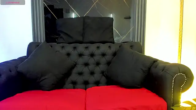 VickyJohnson1 online show from July 8, 2026, 8:42 pm