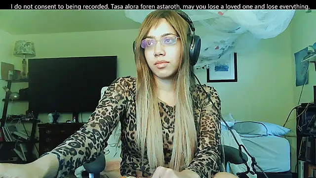 PolinaLoveX online show from February 25, 2025, 7:38 pm