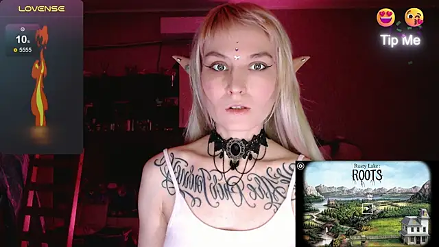 mischellemeow13 online show from November 28, 2025, 11:27 pm