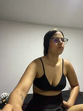 Snapshot of mar_sweett1 chatting on April 20, 2026, 6:09 pm mar sweett1 online show from April 20, 2026, 6:09 pm