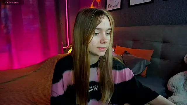 Lesi Moonie01 online show from November 5, 2025, 7:55 am