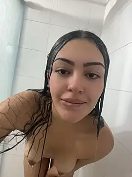 Snapshot of Sweet-Sophiee chatting on May 30, 2026, 3:13 am Sweet-Sophiee online show from May 30, 2026, 3:13 am