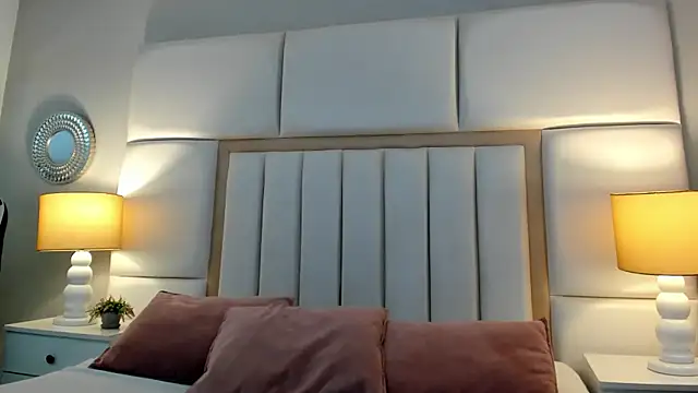 AmbarSantany online show from November 15, 2025, 10:36 pm