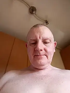 Snapshot of Misiopasyw1 chatting on March 7, 2025, 7:30 am Misiopasyw1 online show from March 7, 2025, 7:30 am