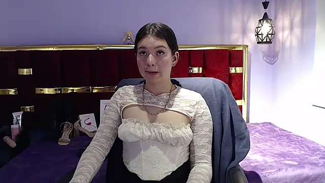 lilimini032 online show from December 15, 2025, 8:14 pm