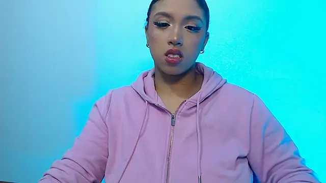 Snapshot of barbara_falcons chatting on November 25, 2025, 4:46 am barbara falcons online show from November 25, 2025, 4:46 am