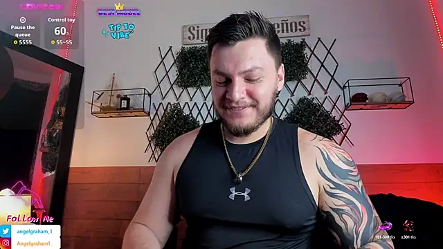 Angelgraham 1 online show from November 14, 2025, 4:32 pm