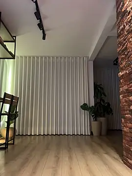 carolynnetrujillo online show from November 15, 2025, 1:53 am