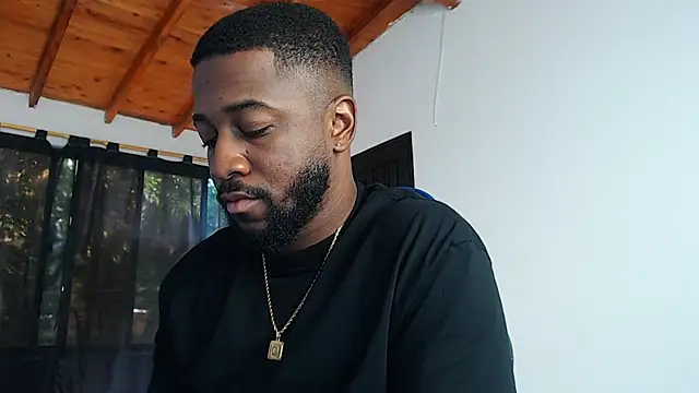 Snapshot of Drake_Nassir4 chatting on February 20, 2026, 3:14 pm Drake Nassir4 online show from February 20, 2026, 3:14 pm