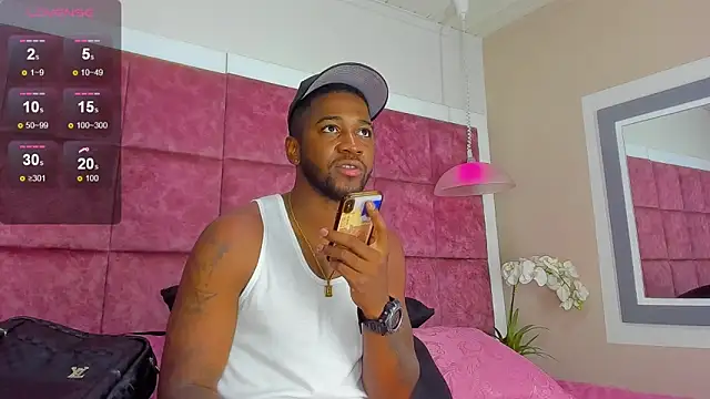 Snapshot of Drake_Nassir4 chatting on March 18, 2025, 8:59 pm Drake Nassir4 online show from March 18, 2025, 8:59 pm