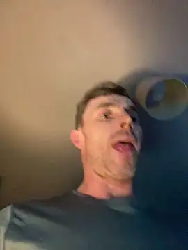 Justforfun2022xh online show from March 4, 2026, 1:41 pm