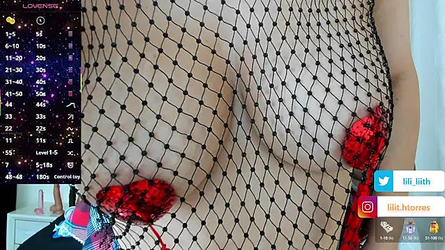 LILITH TORRES1 online show from September 30, 2025, 8:48 pm