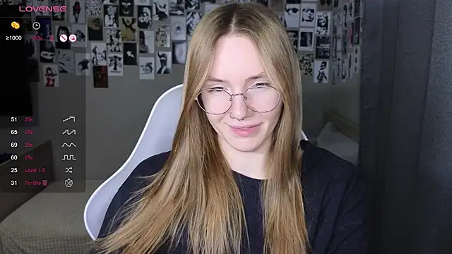 littlevildevil online show from March 1, 2026, 10:59 am