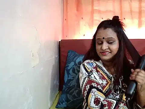 Snapshot of Indian_sunshine chatting on September 13, 2025, 6:13 am Indian sunshine online show from September 13, 2025, 6:13 am
