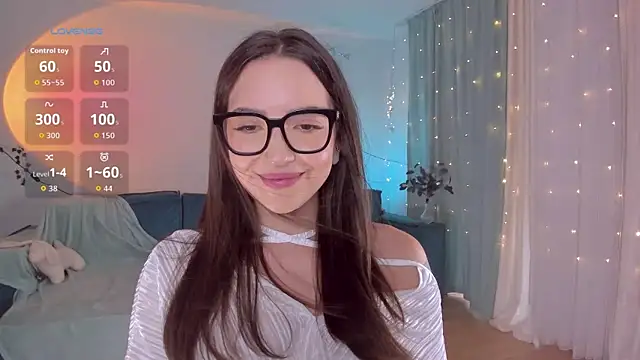 Oh My Dianee online show from July 20, 2026, 10:39 am