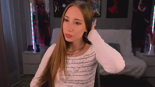 Snapshot of AlexaHarmon chatting on September 12, 2025, 1:22 pm AlexaHarmon online show from September 12, 2025, 1:22 pm