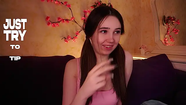 Snapshot of GillianDowdey chatting on February 24, 2026, 3:07 am GillianDowdey online show from February 24, 2026, 3:07 am