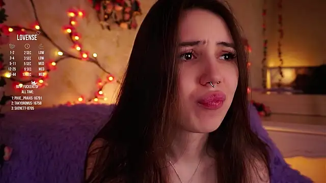 GillianDowdey online show from January 8, 2026, 2:06 am