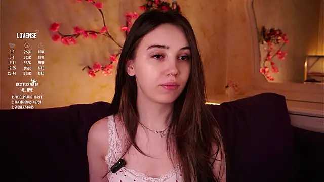 Snapshot of GillianDowdey chatting on February 20, 2026, 2:41 am GillianDowdey online show from February 20, 2026, 2:41 am