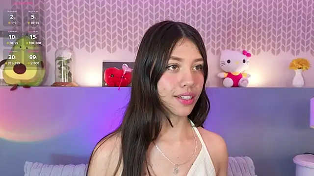 Snapshot of CheryelFox chatting on June 18, 2026, 11:21 pm CheryelFox online show from June 18, 2026, 11:21 pm