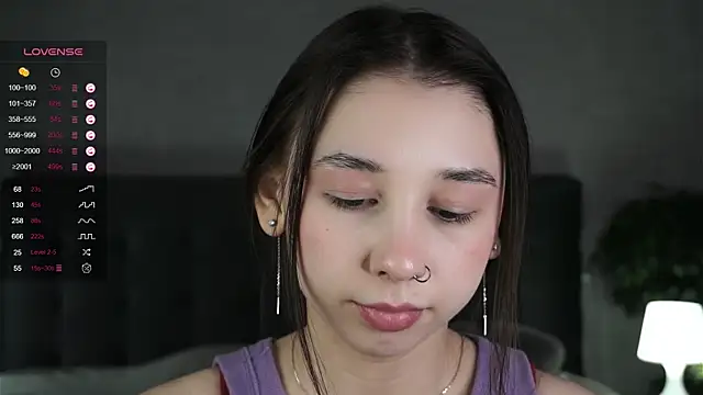 Snapshot of AislyEmbury chatting on March 8, 2025, 10:24 pm AislyEmbury online show from March 8, 2025, 10:24 pm