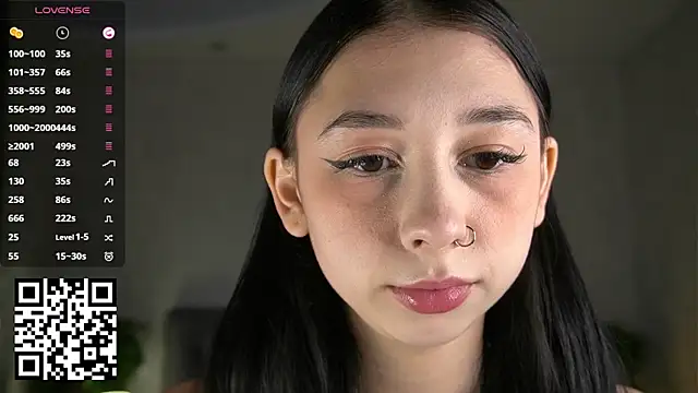 Snapshot of AislyEmbury chatting on November 8, 2025, 3:54 am AislyEmbury online show from November 8, 2025, 3:54 am