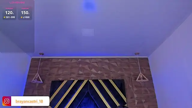 Snapshot of Ian_Castillo_ chatting on May 5, 2026, 11:24 am Ian Castillo online show from May 5, 2026, 11:24 am