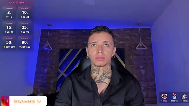Snapshot of Ian_Castillo_ chatting on April 20, 2026, 11:24 am Ian Castillo online show from April 20, 2026, 11:24 am