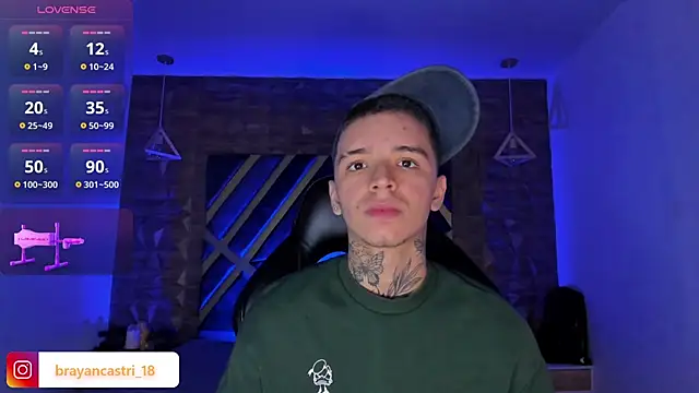 Snapshot of Ian_Castillo_ chatting on March 26, 2026, 11:30 am Ian Castillo online show from March 26, 2026, 11:30 am