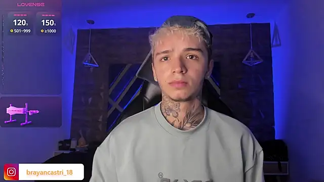 Snapshot of Ian_Castillo_ chatting on March 5, 2026, 11:29 am Ian Castillo online show from March 5, 2026, 11:29 am