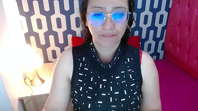 Snapshot of sarax_ximena chatting on October 31, 2025, 4:58 pm sarax ximena online show from October 31, 2025, 4:58 pm