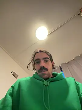 Snapshot of wolfwhite95 chatting on January 9, 2026, 3:19 pm wolfwhite95 online show from January 9, 2026, 3:19 pm