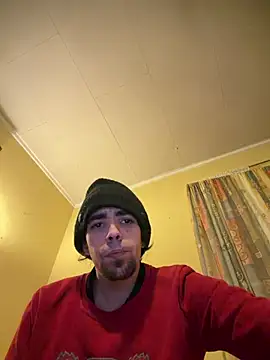 Snapshot of wolfwhite95 chatting on February 11, 2026, 5:24 pm wolfwhite95 online show from February 11, 2026, 5:24 pm