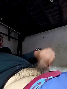 Snapshot of rayhot69 chatting on January 23, 2025, 4:15 pm rayhot69 online show from January 23, 2025, 4:15 pm