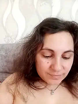 Snapshot of ShelaDiass chatting on February 8, 2026, 4:54 am ShelaDiass online show from February 8, 2026, 4:54 am