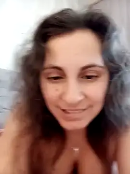 Snapshot of ShelaDiass chatting on February 3, 2026, 7:57 am ShelaDiass online show from February 3, 2026, 7:57 am