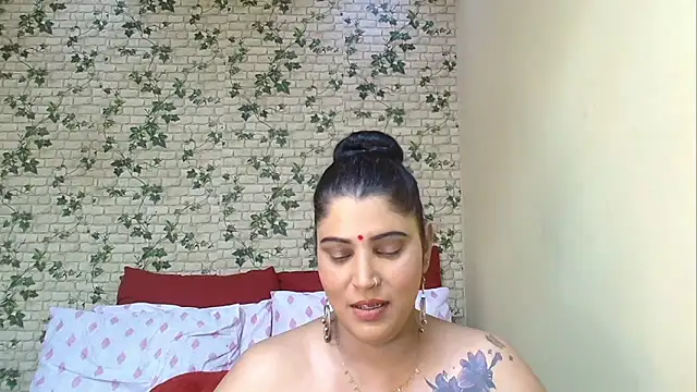 XIndianintimacy online show from April 12, 2026, 7:39 pm