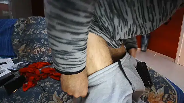 Snapshot of maduroguapo chatting on January 29, 2025, 10:11 pm maduroguapo online show from January 29, 2025, 10:11 pm