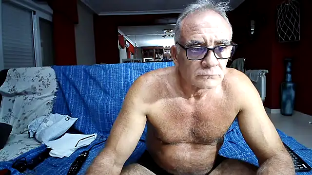 Snapshot of maduroguapo chatting on September 22, 2025, 8:15 pm maduroguapo online show from September 22, 2025, 8:15 pm