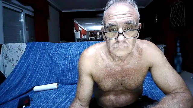 Snapshot of maduroguapo chatting on September 19, 2025, 8:13 pm maduroguapo online show from September 19, 2025, 8:13 pm