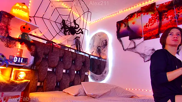 Alex and Fabian online show from October 20, 2025, 8:31 pm