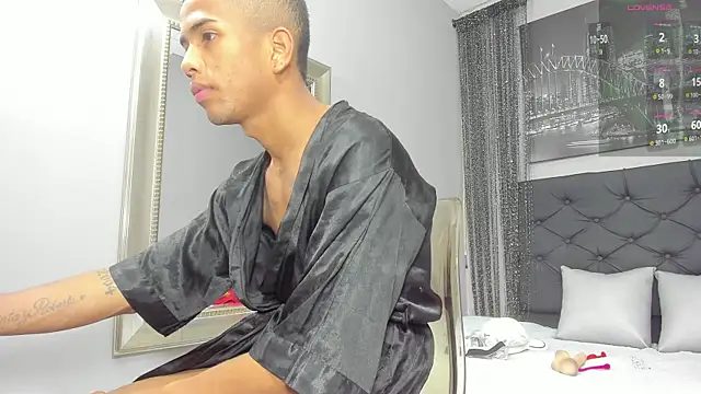 Snapshot of Hotkoljeixxx chatting on February 18, 2025, 3:53 am Hotkoljeixxx online show from February 18, 2025, 3:53 am