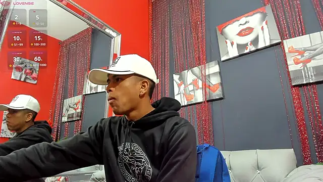 Snapshot of Hotkoljeixxx chatting on March 9, 2025, 4:05 am Hotkoljeixxx online show from March 9, 2025, 4:05 am