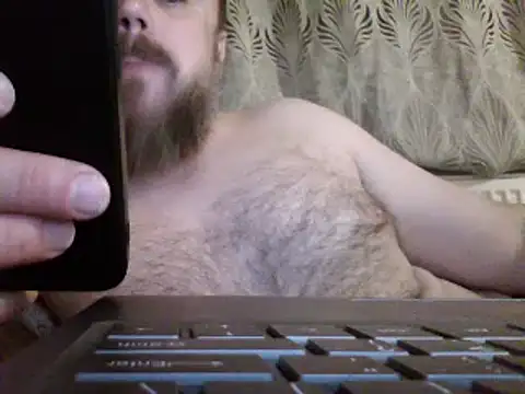 Snapshot of FROL83 chatting on May 4, 2026, 8:22 pm FROL83 online show from May 4, 2026, 8:22 pm